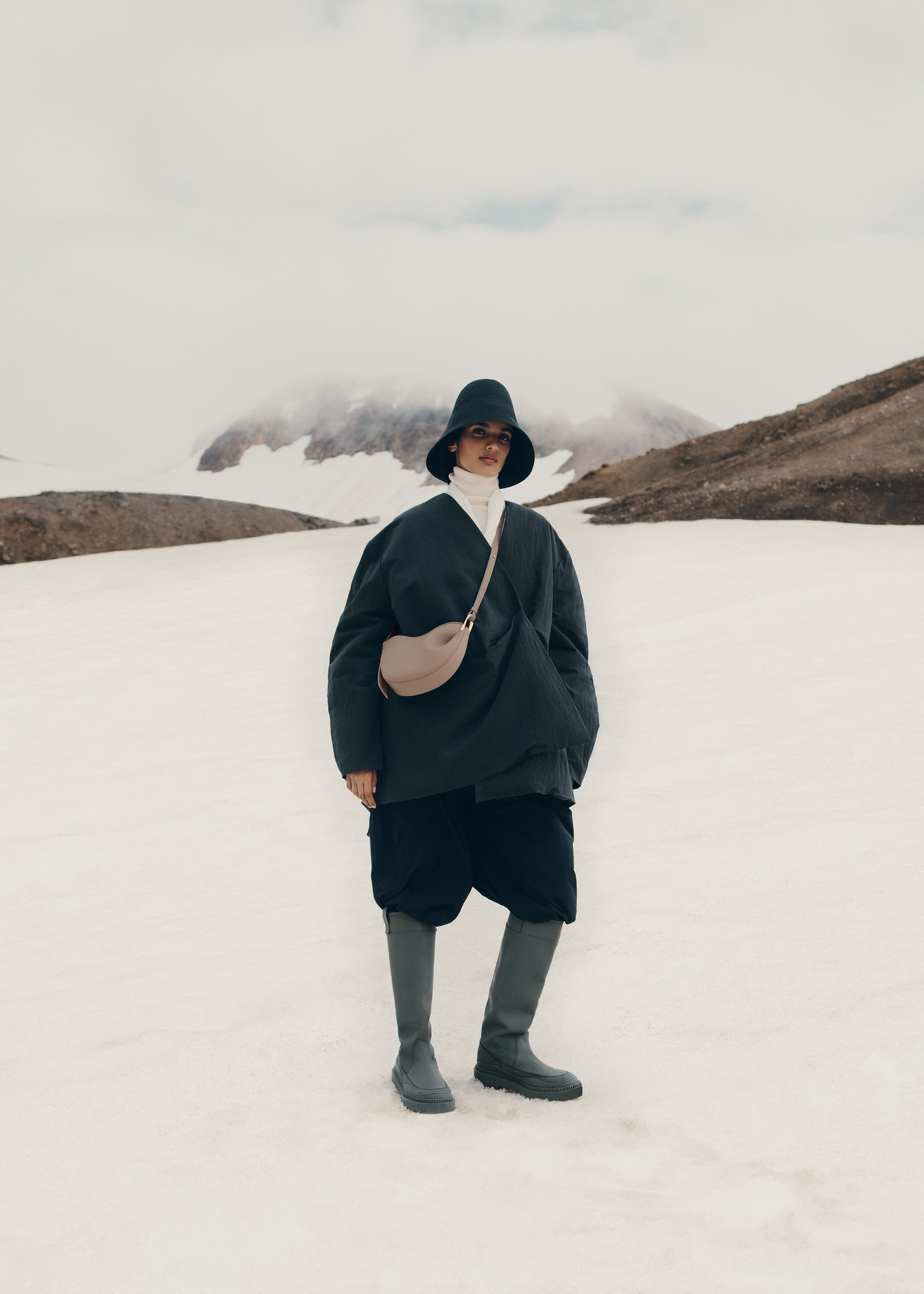 Tonca - Gråbrun Kornet