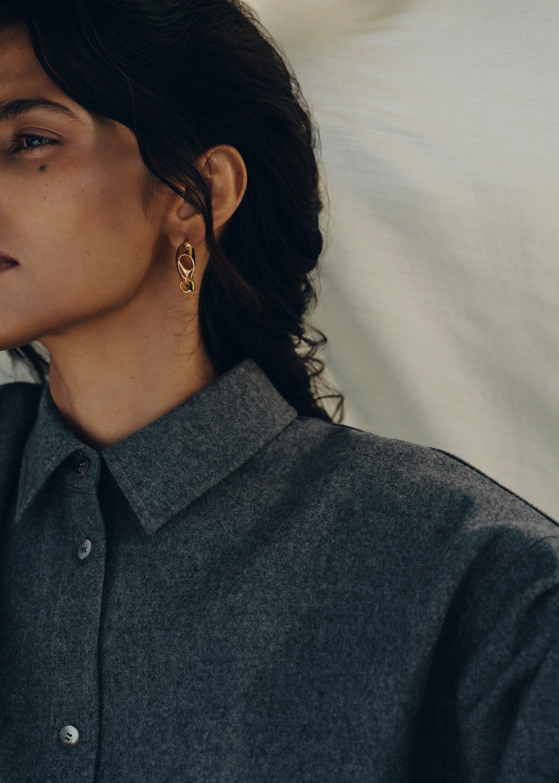 Bølgede Éole-hoops - forgyldt med 24 karat guld