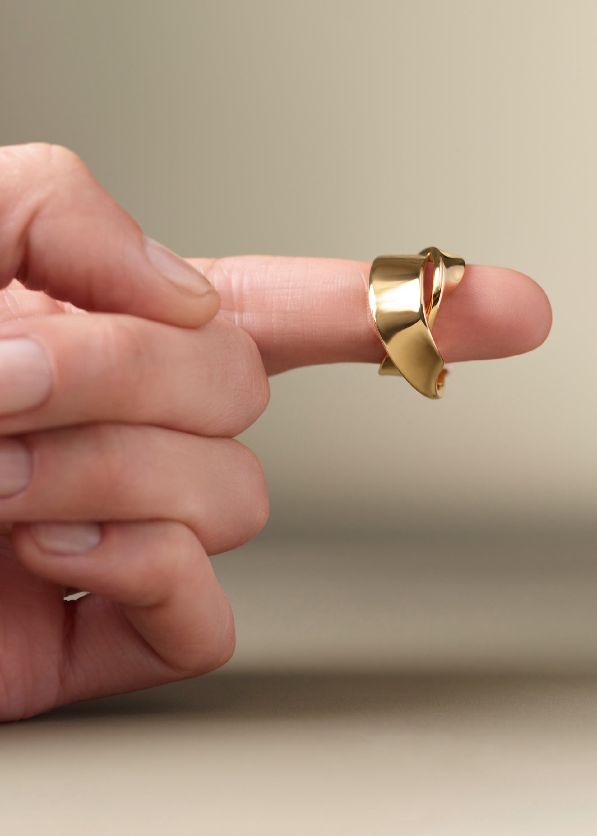 Éole Snoet Ring - Forgyldt med 24 karat guld
