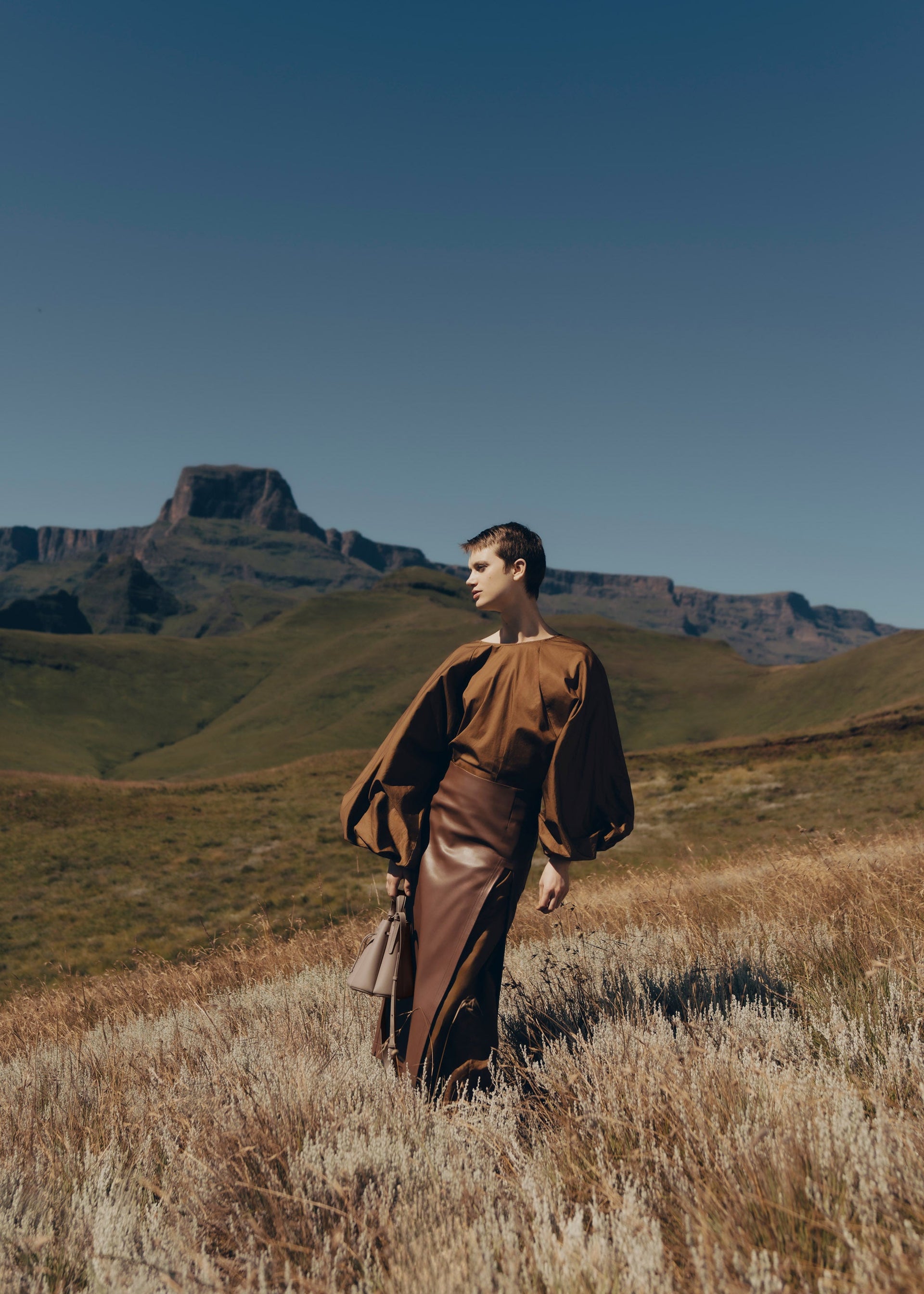 Numéro Huit Mini - Gråbrun Kornet