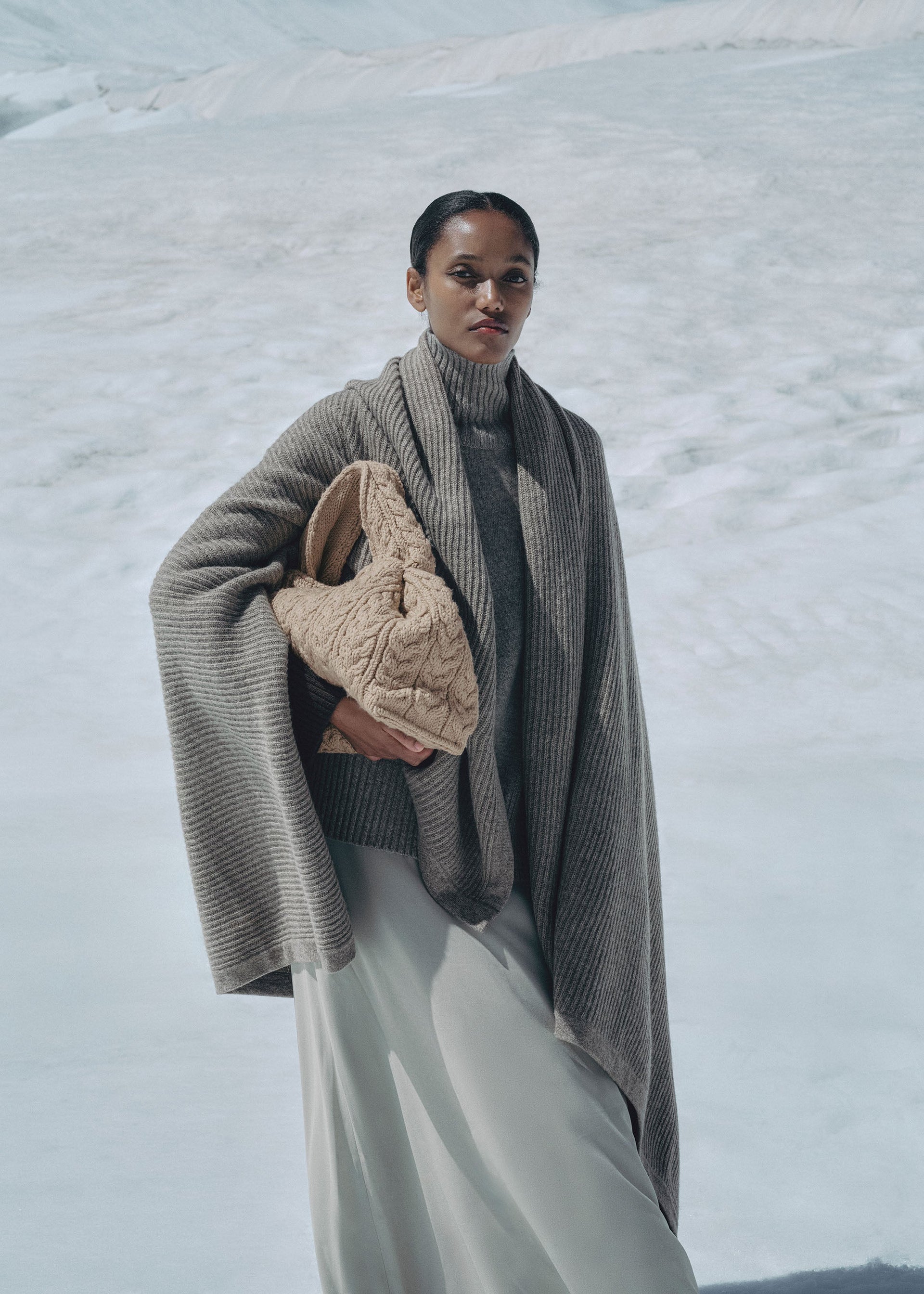 Numéro Neuf Large - Råhvid