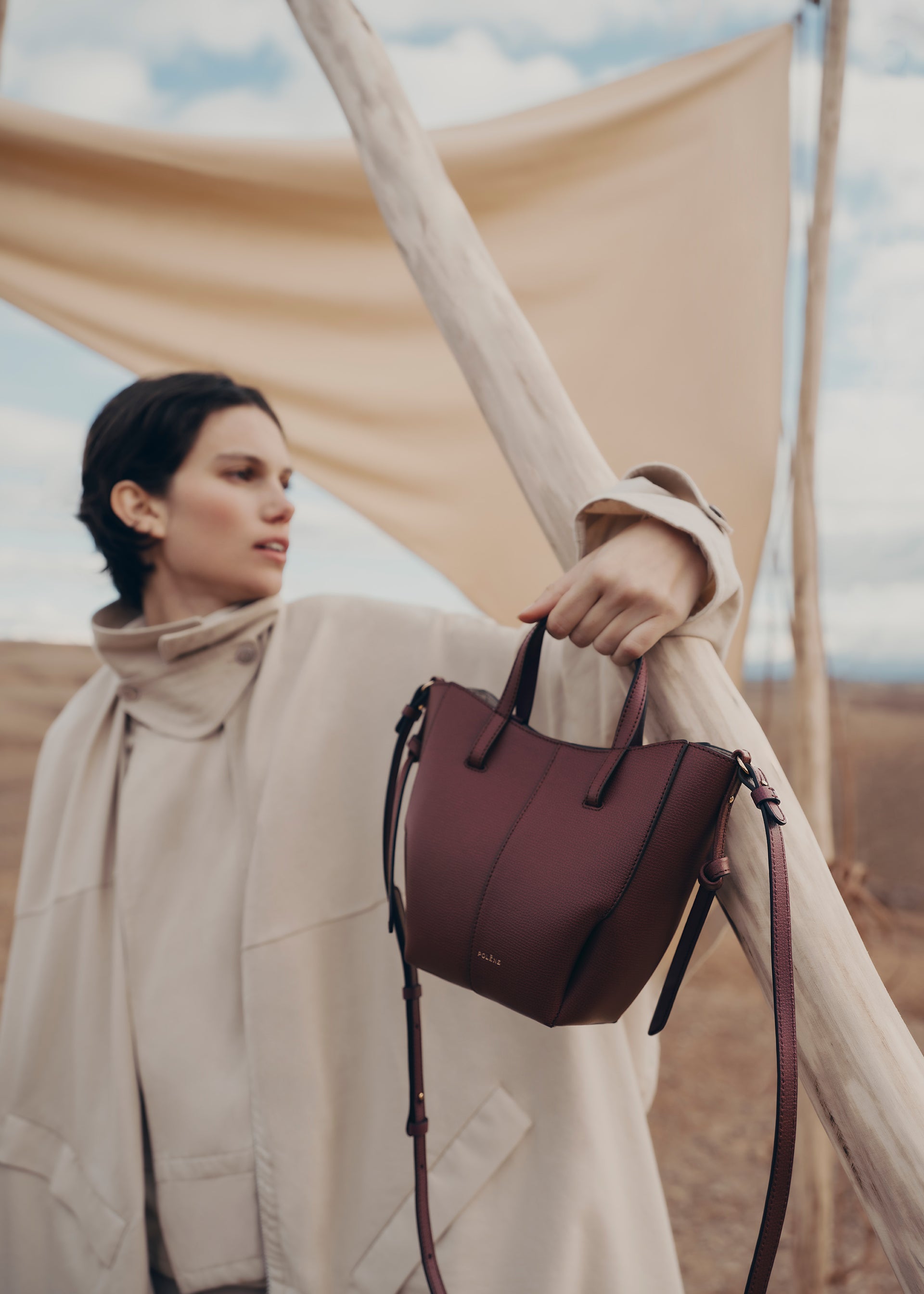 Cyme Tote Nano - Sort Kirsebær Kornet