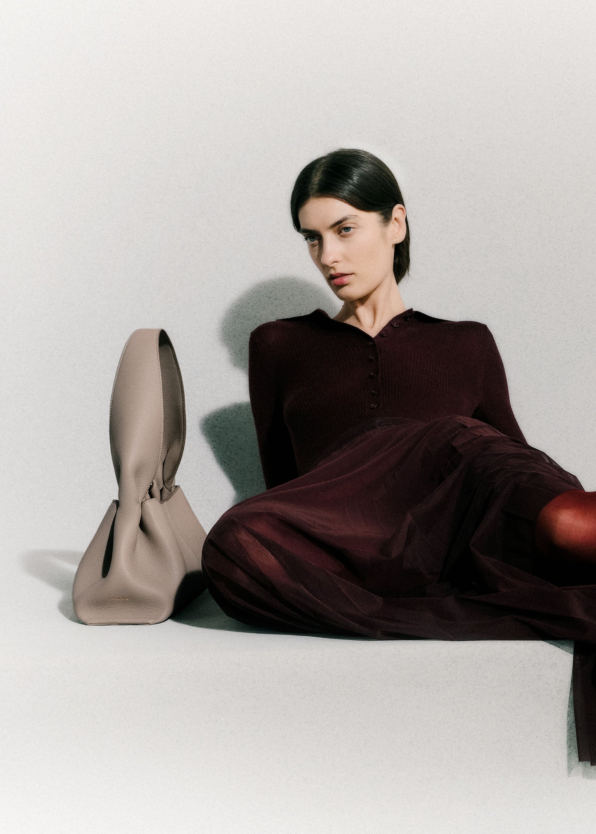 Numéro Neuf East-West - Gråbrun