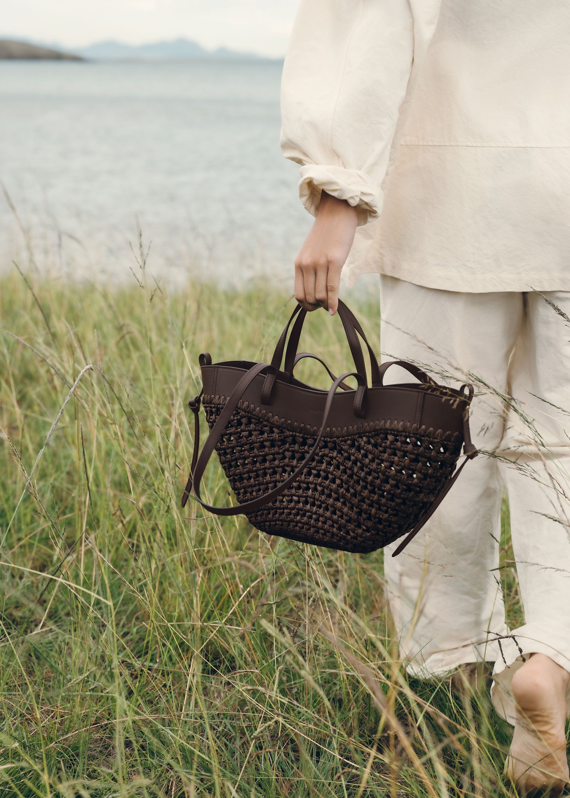 Cyme Mini - Raffia Ibenholt