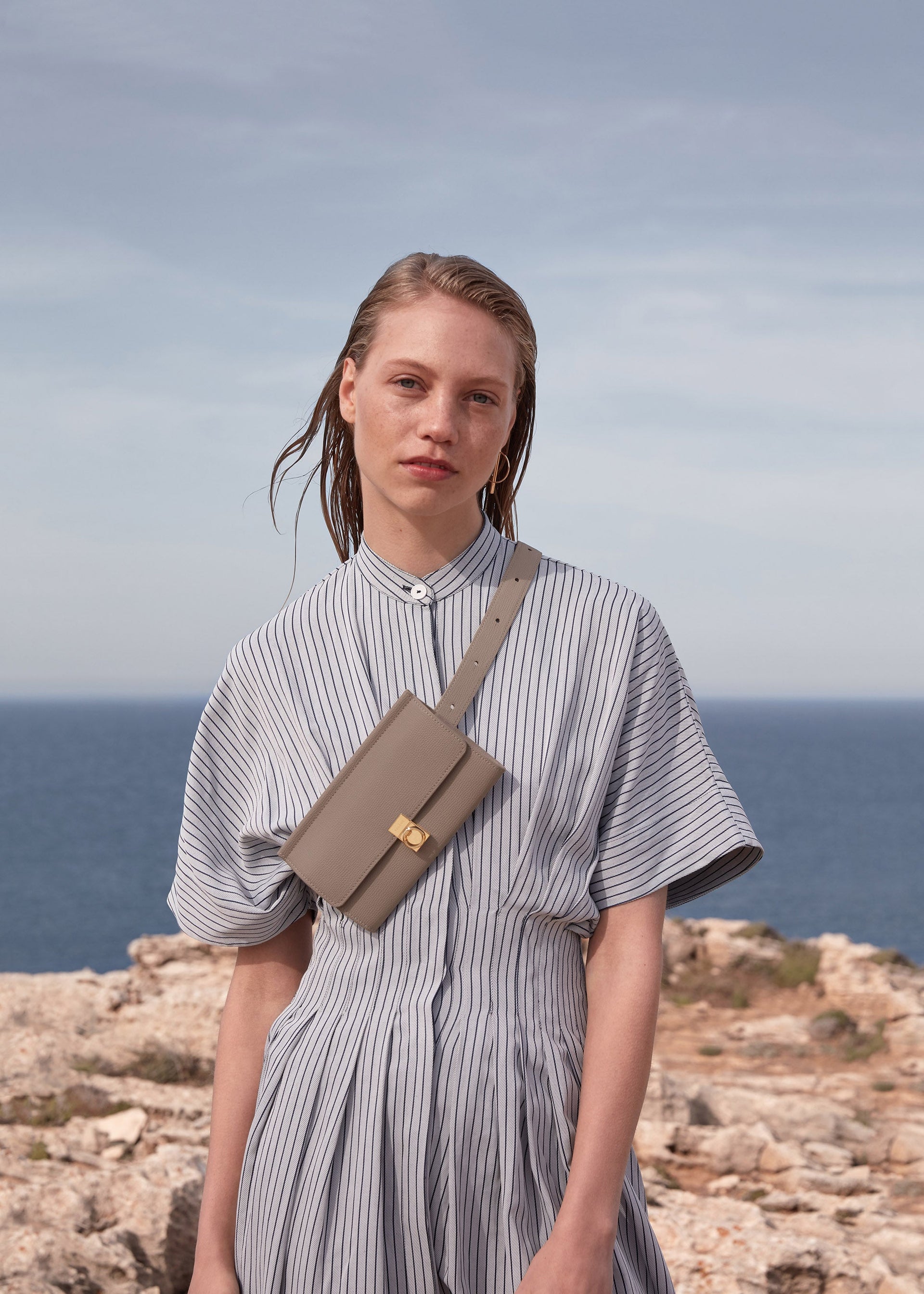 Numéro Sept Belt - Textured Taupe