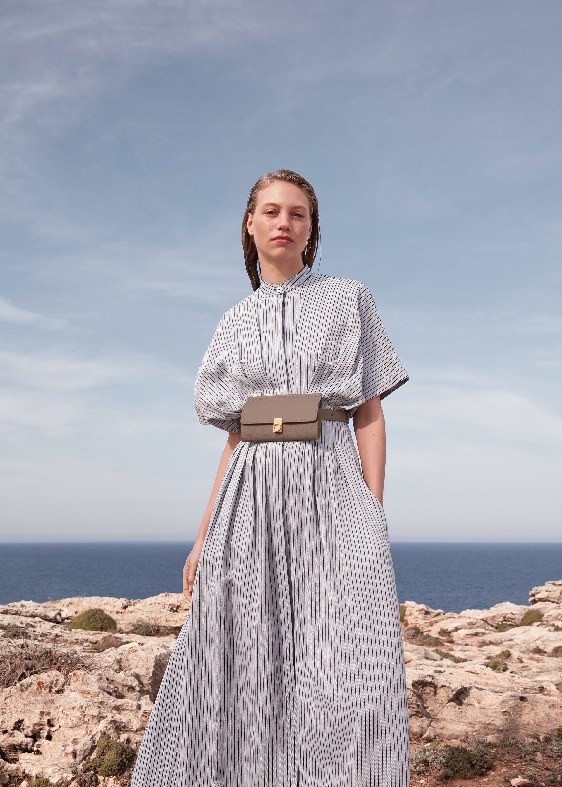 Numéro Sept Belt - Textured Taupe