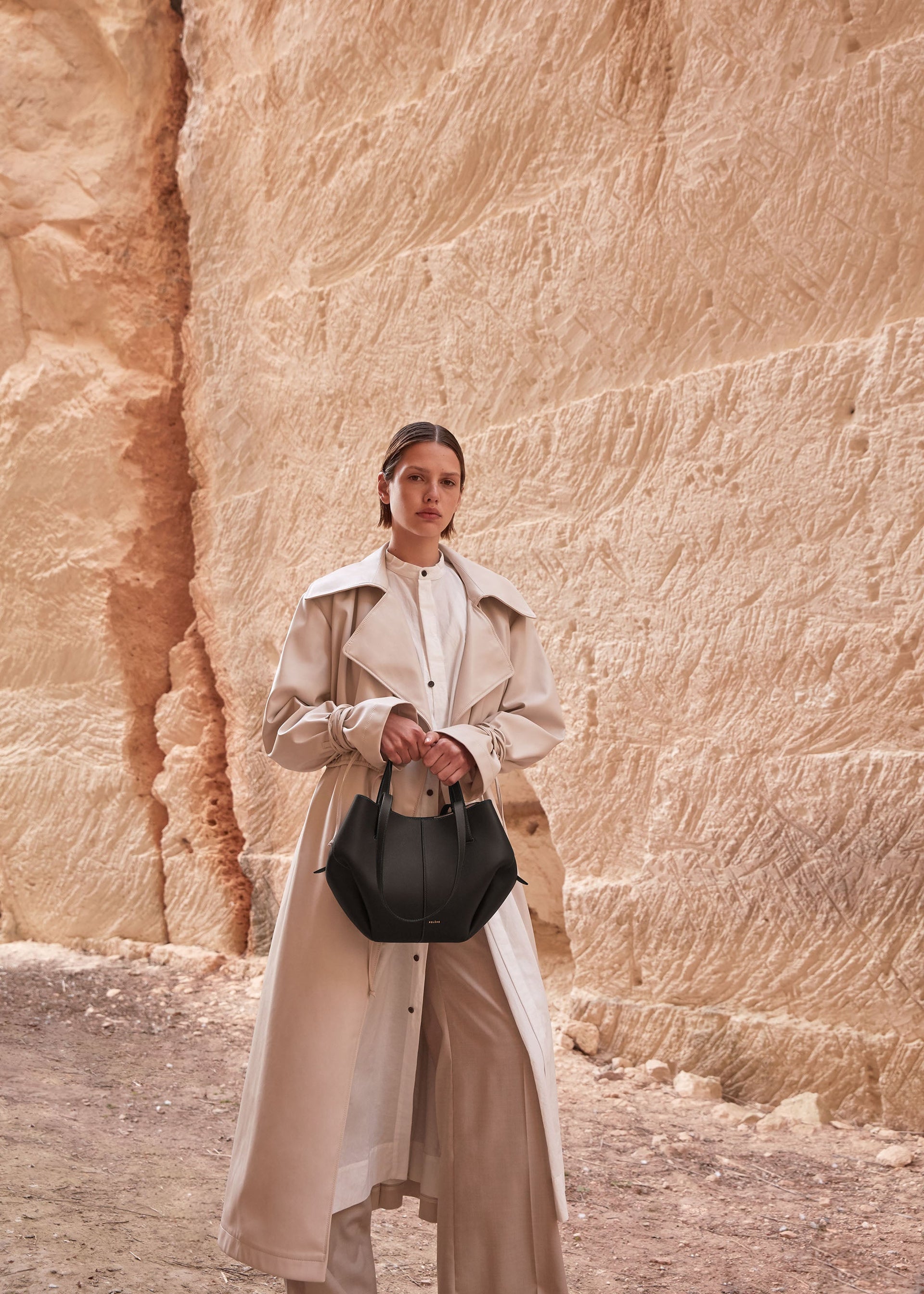 Cyme Mini - Sort Kornet