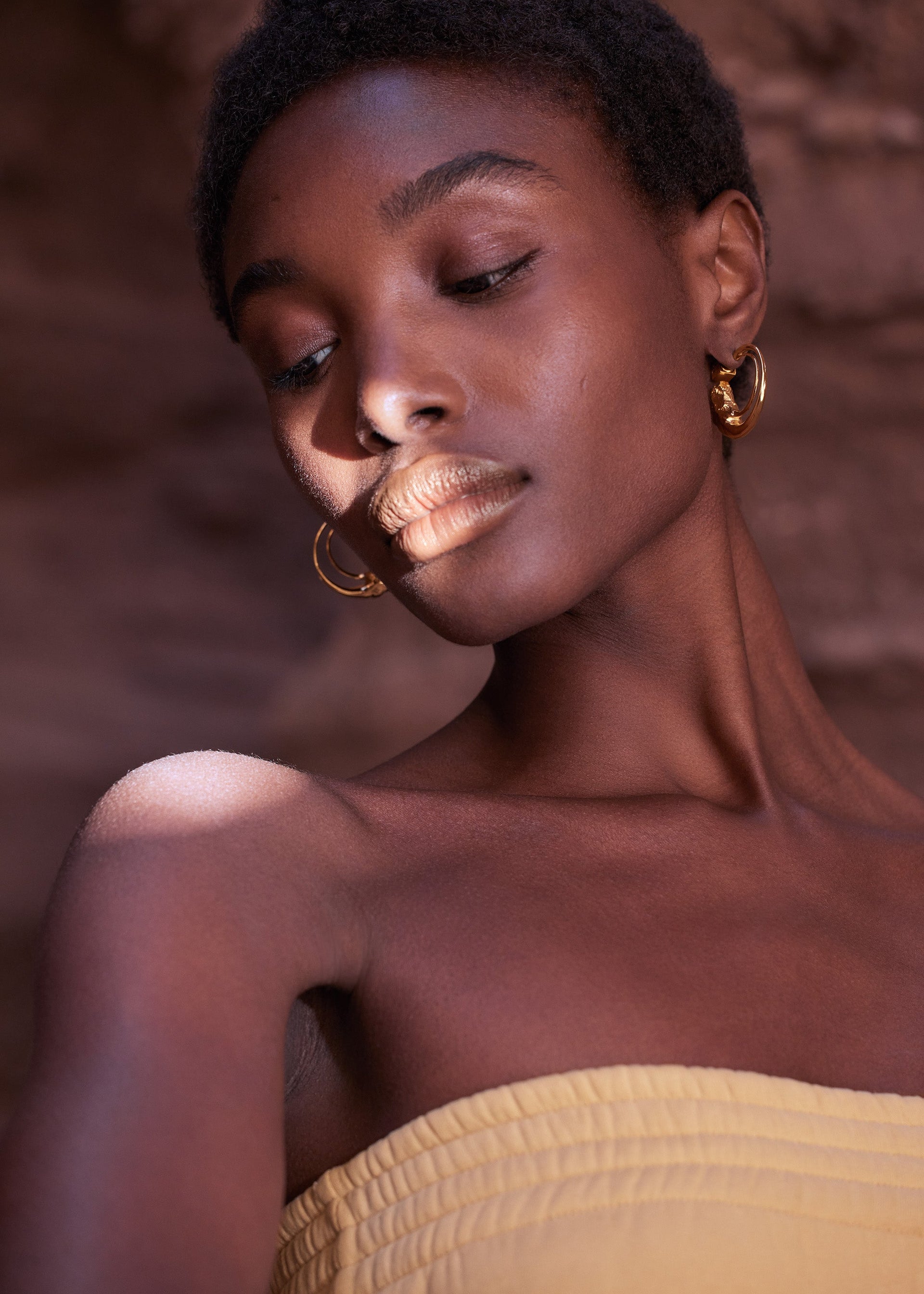 Eroz-hoops​ - forgyldt med 24 karat guld